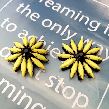 3D Ръчно изработени beaded цветни пайети жълто мини цвете кръпка апликация за 