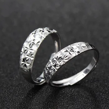 Корейската версия на пръстени двойката пръстен пълен звезди отворени мъжки и дамски пръстени се регулира от един размер