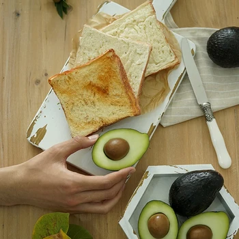 SWEETGO Изкуствен авокадо и препечен хляб с плодове/имитация на храна фалшива модел за декорация на дома, за да показва инструменти за фотография